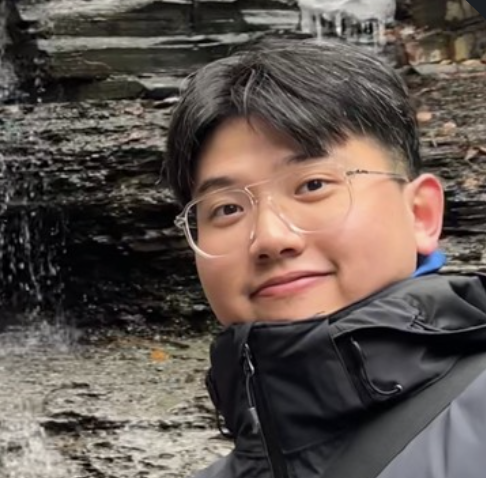Yifan Yang